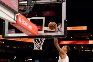 文班赛季至今7场送出29帽 高于篮网、热火、鹈鹕、爵士全队盖帽数