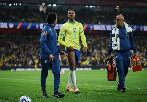 卫报:加布里埃尔可能至少伤缺一个月,具体取决于伤势严重程度